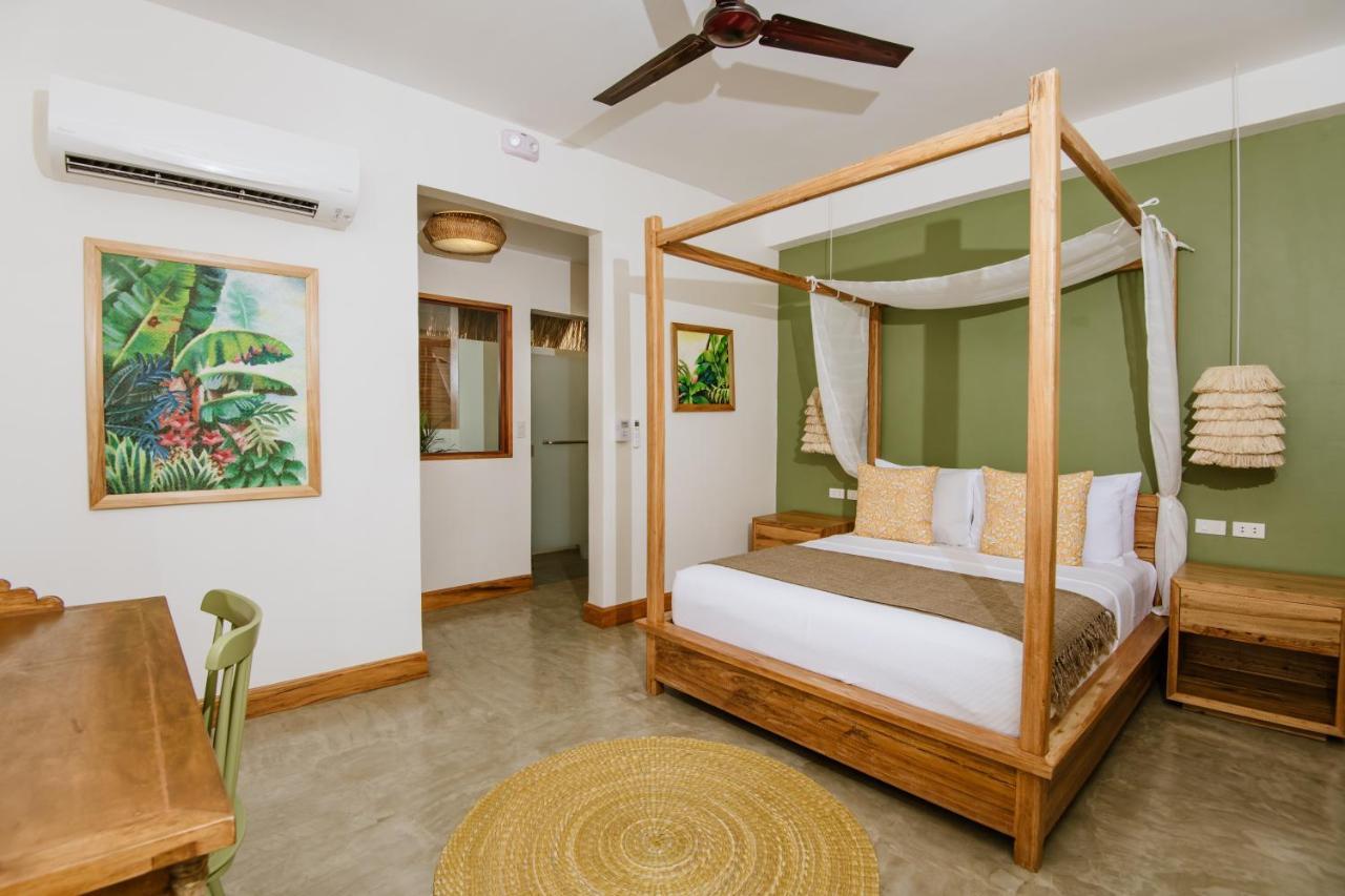 Las Palmas Villas And Casitas Siargao เจเนอรัลลูนา ภายนอก รูปภาพ